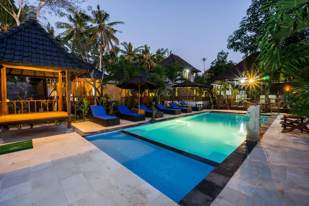Lembongan D'Licks Villa ภายนอก รูปภาพ