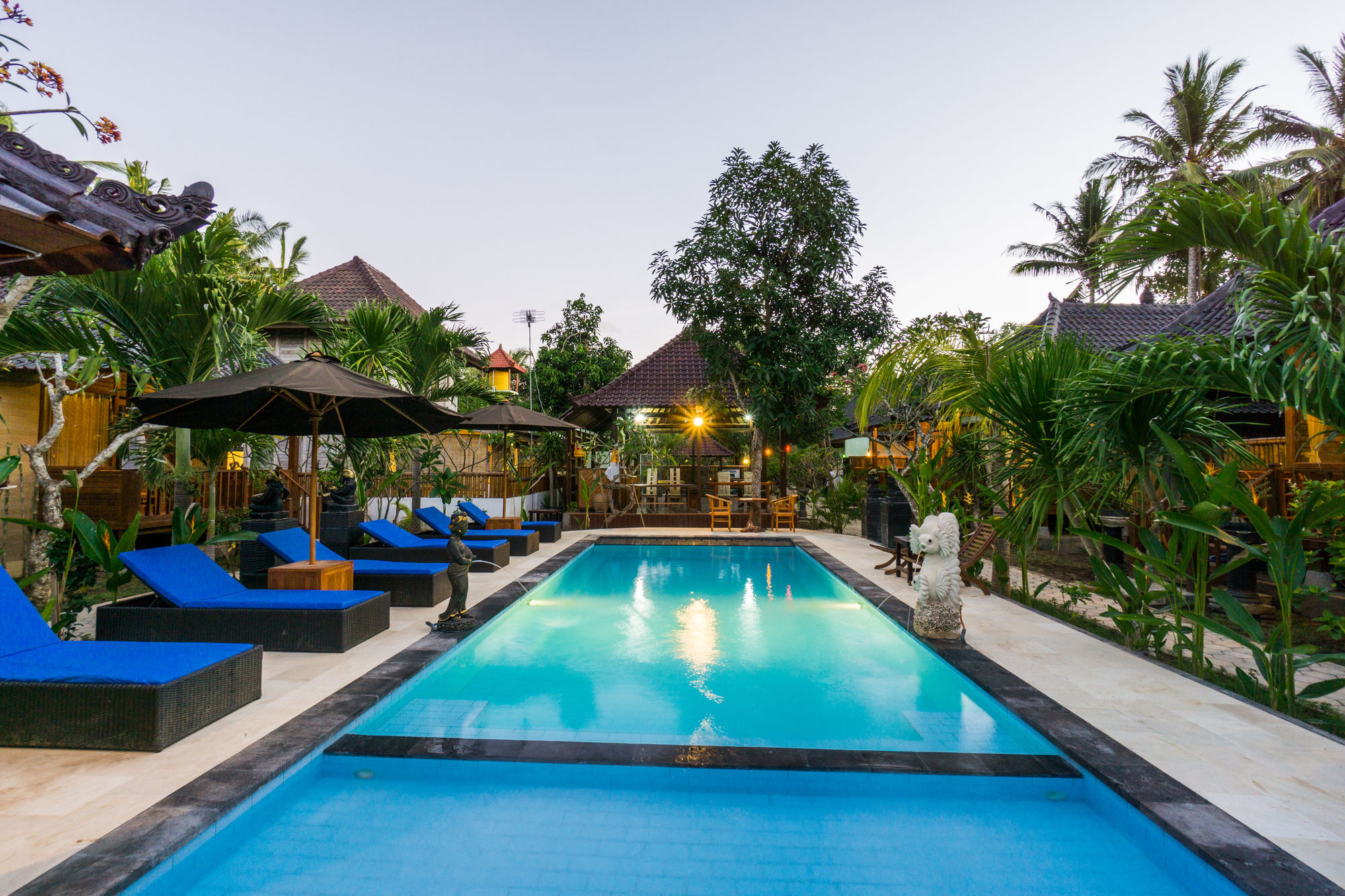 Lembongan D'Licks Villa ภายนอก รูปภาพ